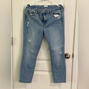 Studio Blue | Distressed Mid to High Rise Skinny Jeans 32P